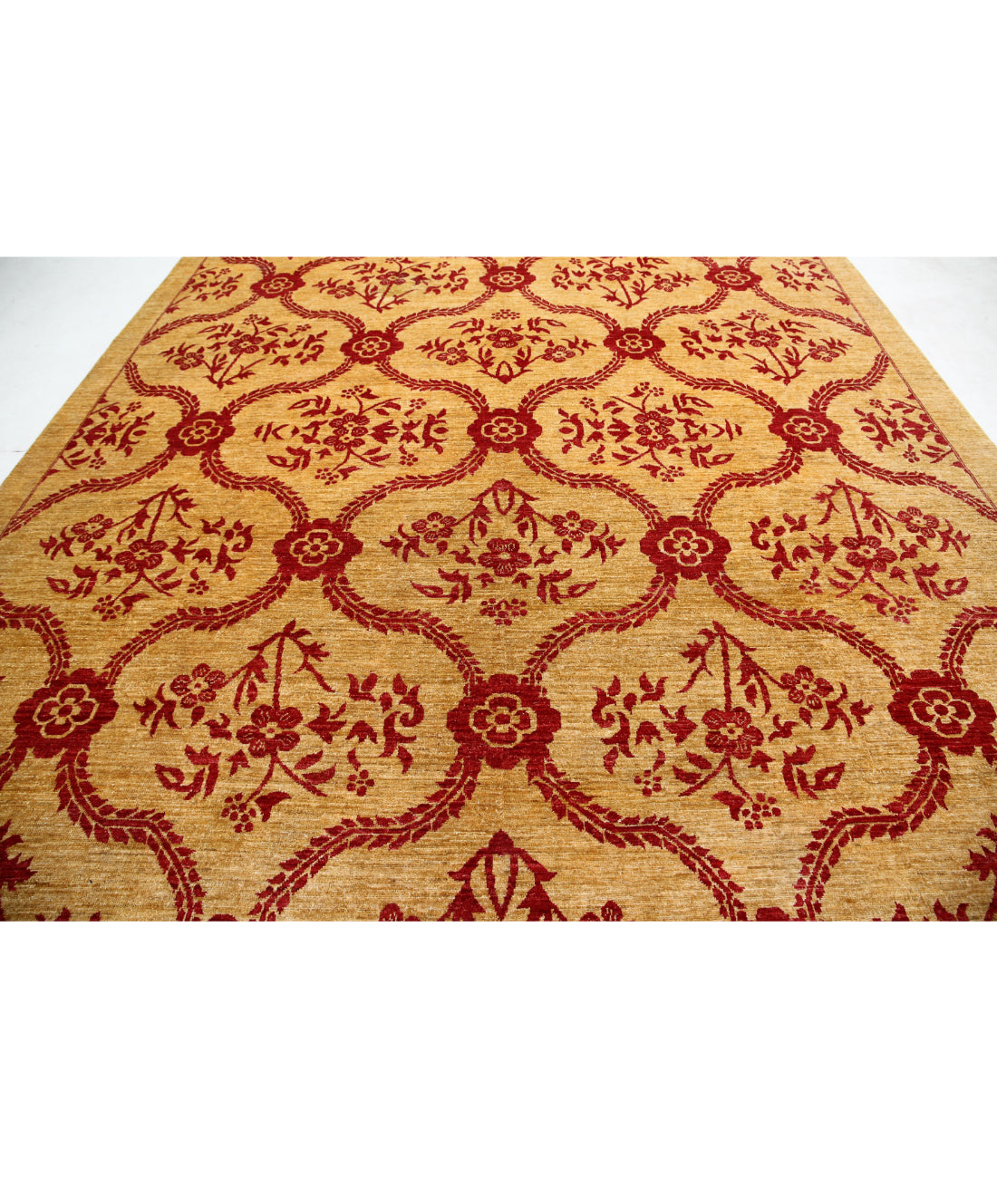 Hand Knotted Modcar Wool Rug - 9'9'' x 14'0'' 9'9'' x 14'0'' (293 X 420) / Gold / Red