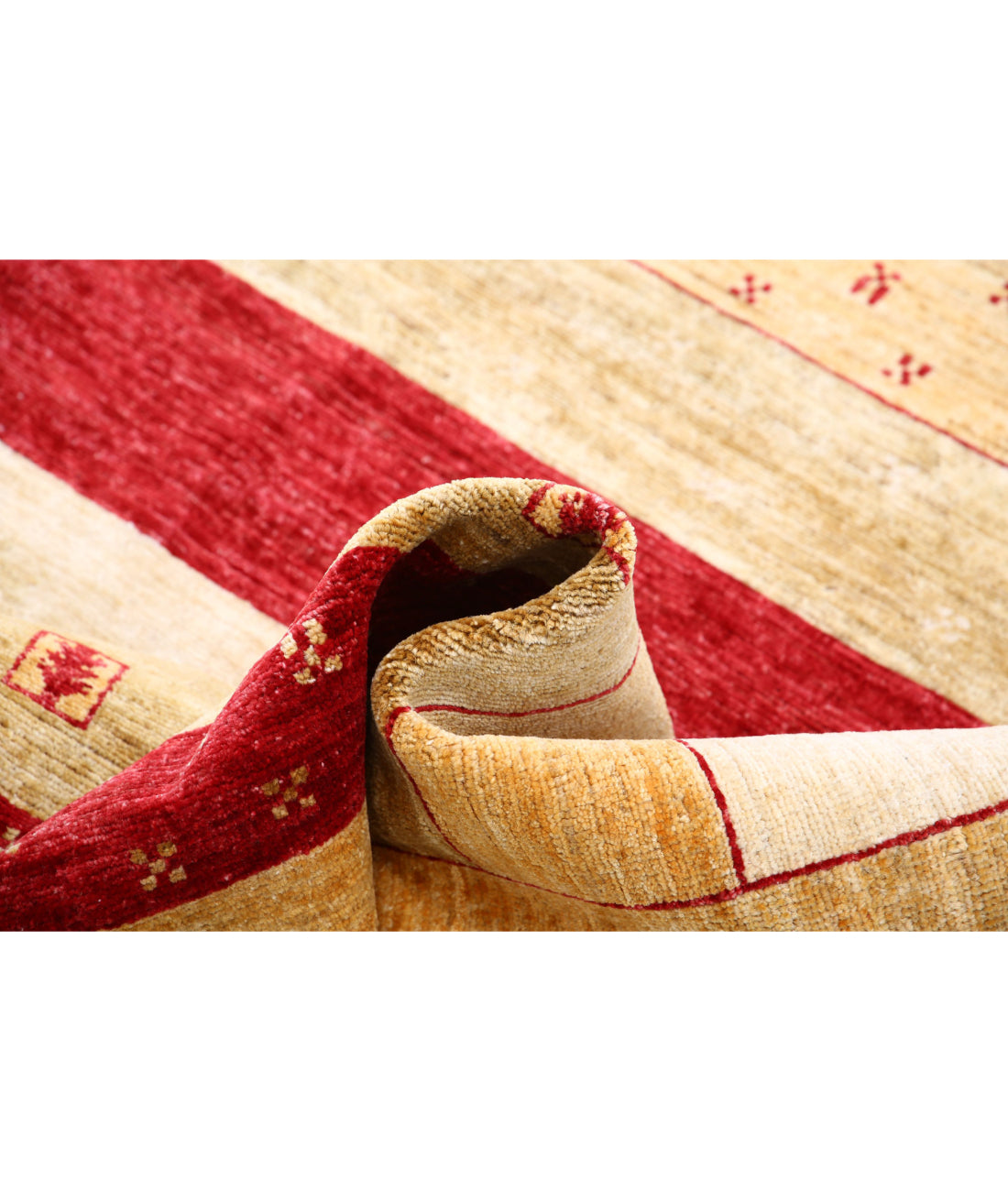 Hand Knotted Modcar Wool Rug - 5'8'' x 7'8''