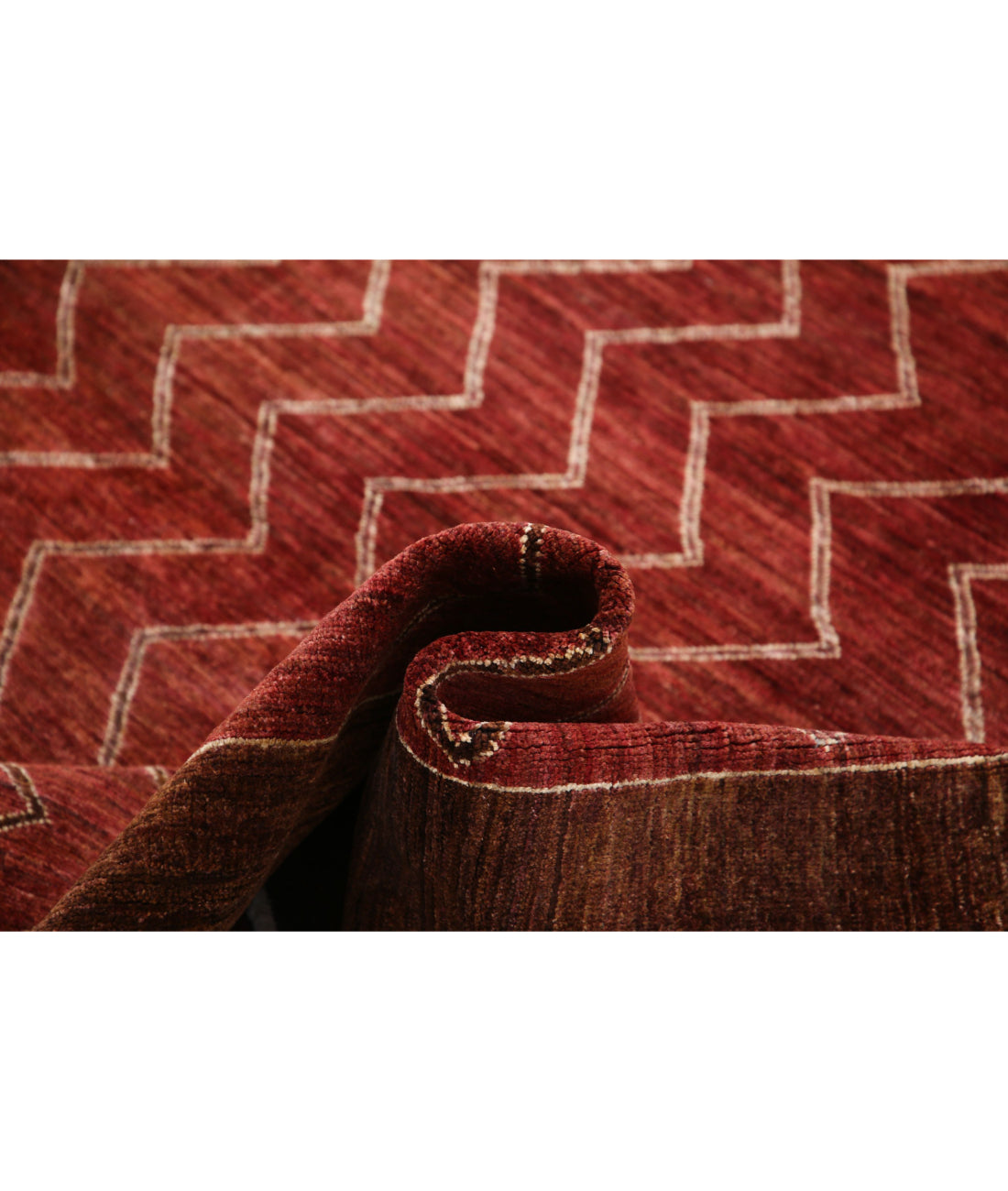 Hand Knotted Modcar Wool Rug - 6'4'' x 8'10''