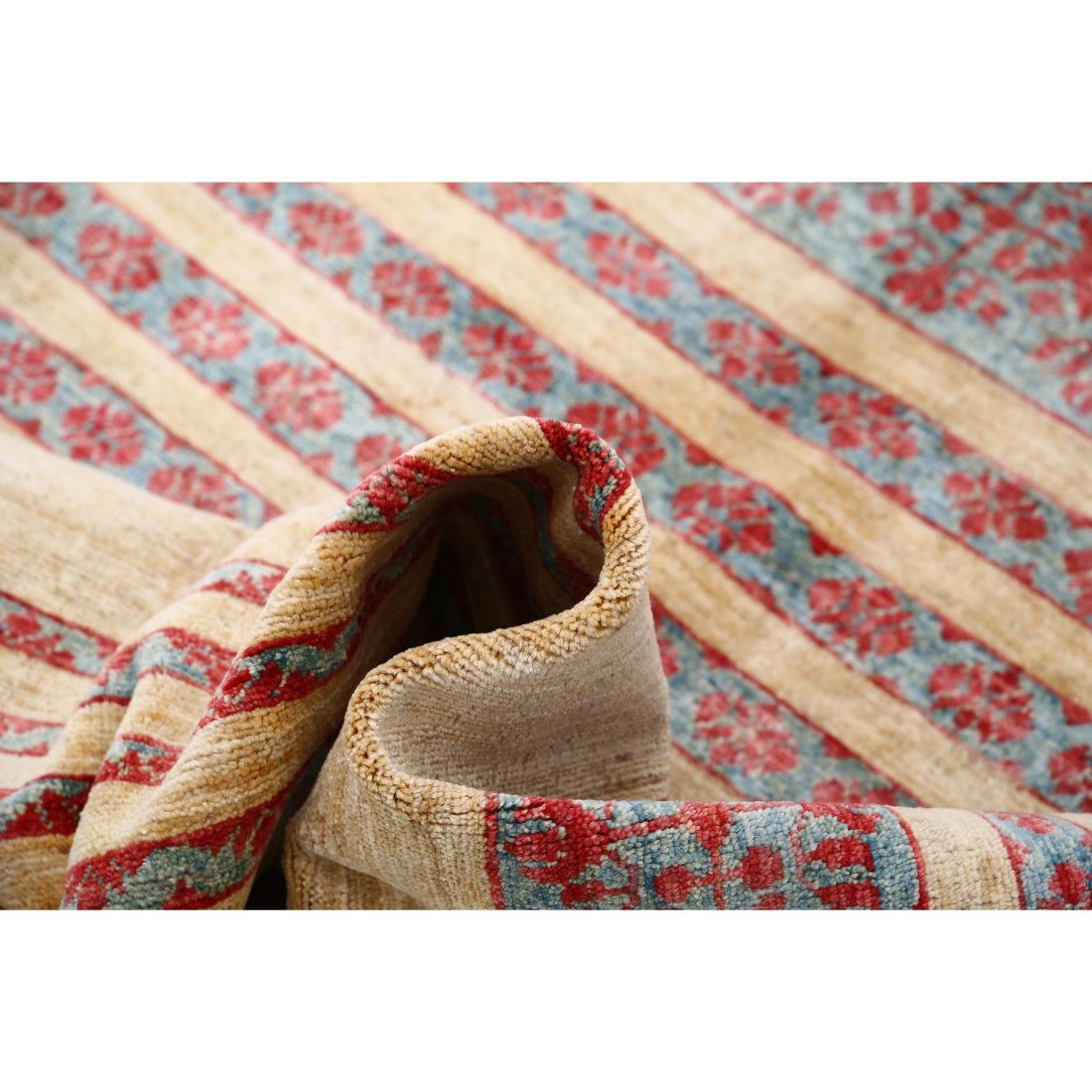 Hand Knotted Modcar Wool Rug - 4'8'' x 5'11''