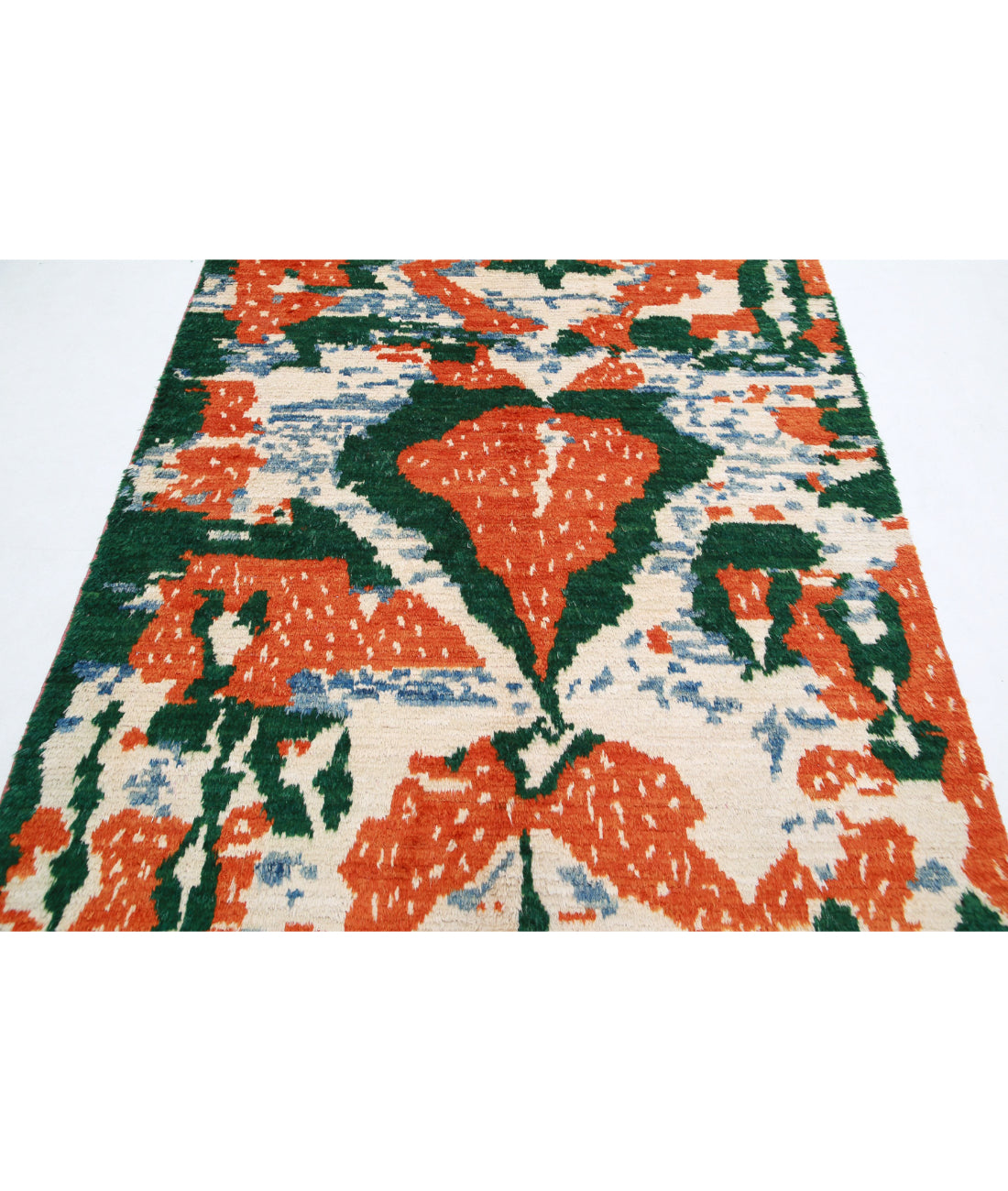 Hand Knotted Tribal Moroccan Wool Rug - 5'1'' x 7'7'' 5'1'' x 7'7'' (153 X 228) / Multi / Multi