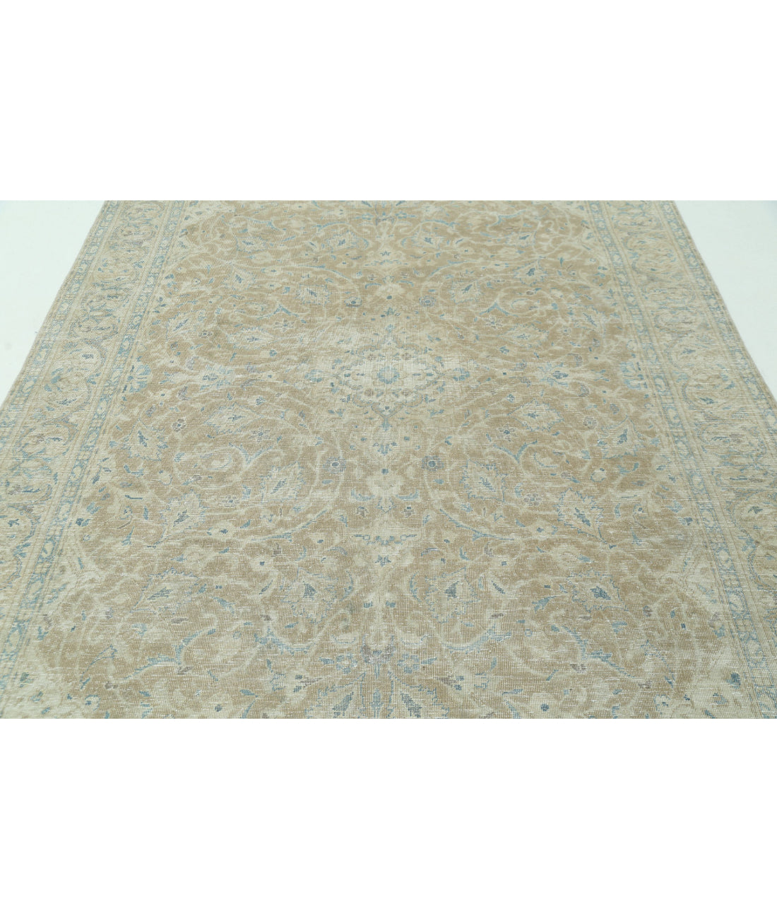 Hand Knotted Vintage Persian Nain Wool Rug - 6'7'' x 10'1'' 6'7'' x 10'1'' (198 X 303) / Taupe / Ivory