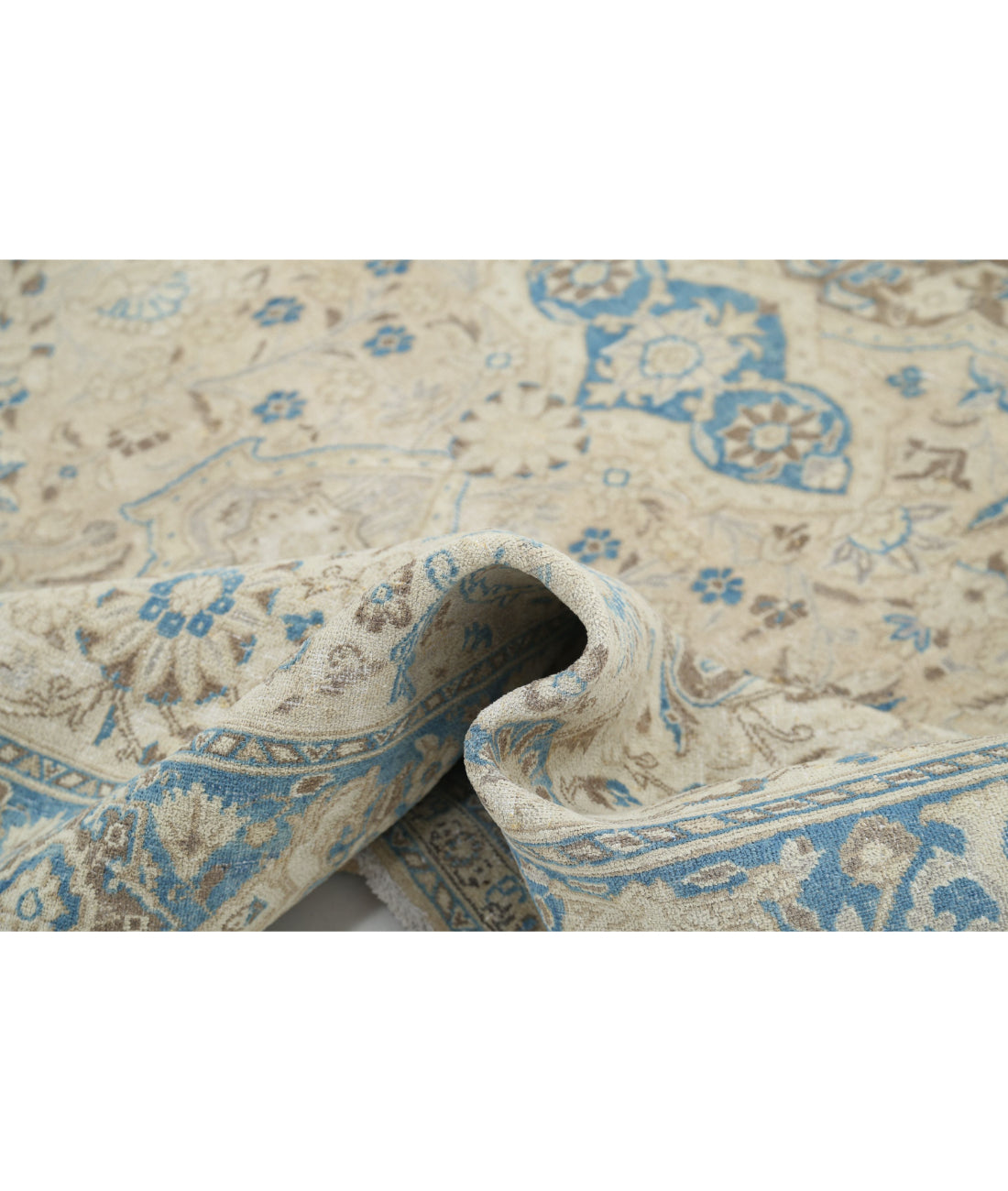 Hand Knotted Vintage Persian Nain Wool Rug - 7'8'' x 11'2'' 7'8'' x 11'2'' (230 X 335) / Taupe / Blue