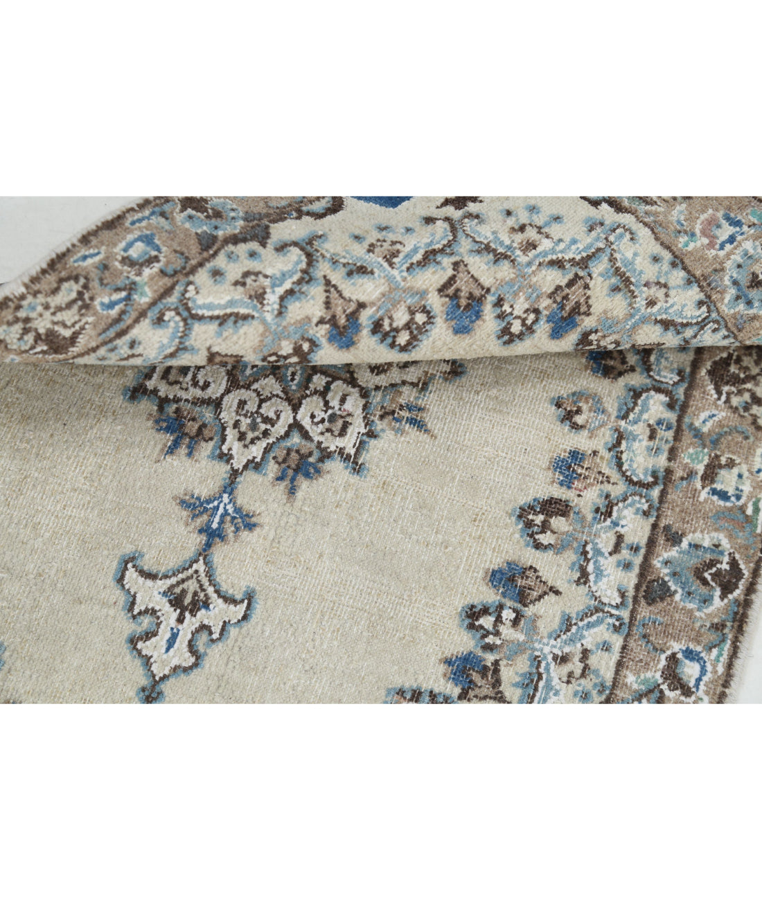 Hand Knotted Vintage Persian Nain Wool & Silk Rug - 1'11'' x 2'10'' 1'11'' x 2'10'' (58 X 85) / Ivory / Taupe