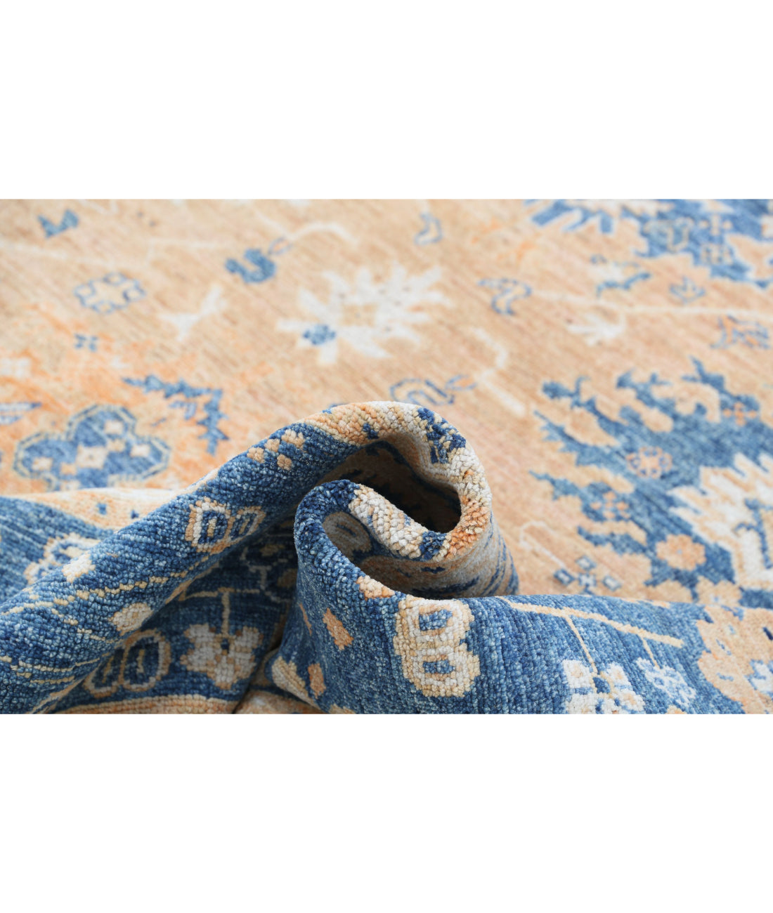 Hand Knotted Oushak Wool Rug - 9'1'' x 11'8'' 9'1'' x 11'8'' (273 X 350) / Rust / Blue