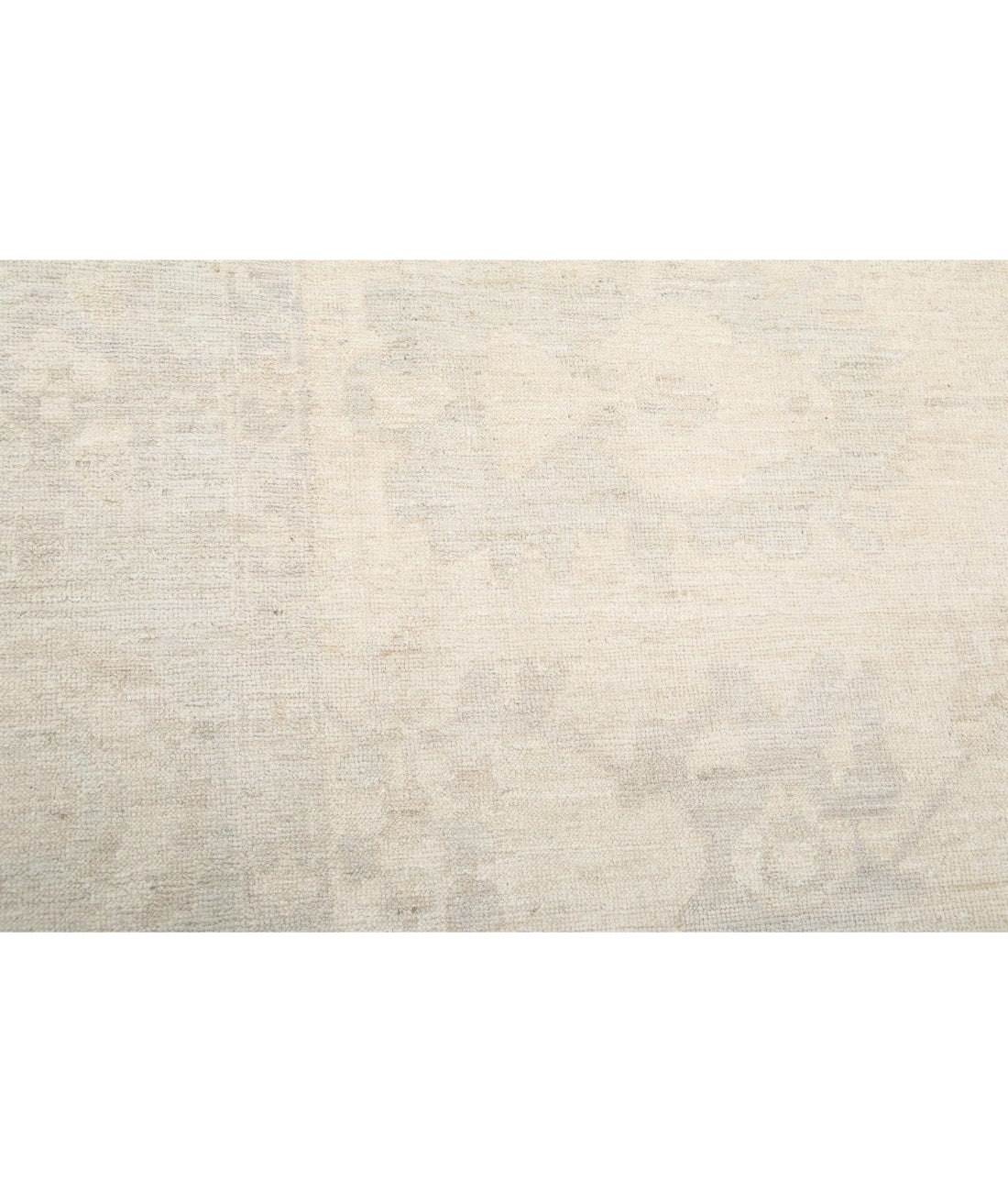 Hand Knotted Oushak Wool Rug - 9'11'' x 13'1'' 9'11'' x 13'1'' (298 X 393) / Ivory / Grey