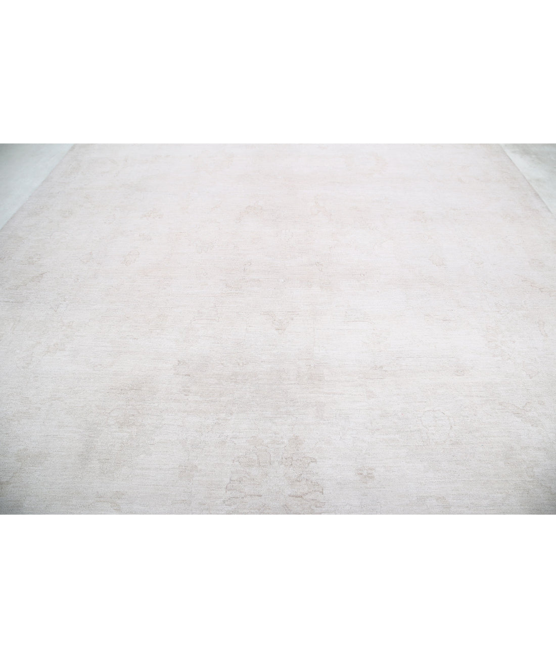 Hand Knotted Oushak Wool Rug - 10'4'' x 14'1'' 10'4'' x 14'1'' (310 X 423) / Ivory / Beige