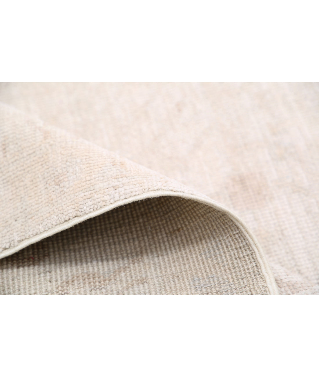 Hand Knotted Oushak Wool Rug - 7'11'' x 9'5'' 7'11'' x 9'5'' (238 X 283) / Ivory / Taupe