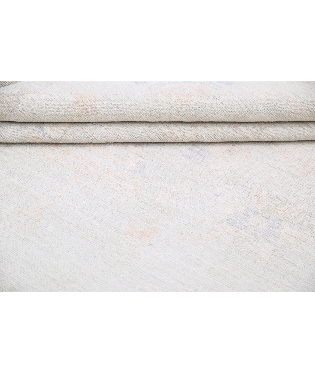 Hand Knotted Oushak Wool Rug - 7'11'' x 10'9'' 7'11'' x 10'9'' (238 X 323) / Ivory / Ivory