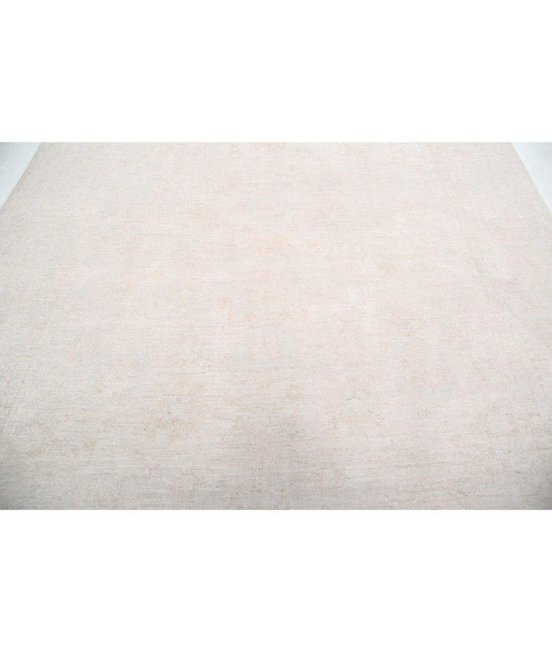 Hand Knotted Oushak Wool Rug - 9'2'' x 11'5'' 9'2'' x 11'5'' (275 X 343) / Ivory / Taupe