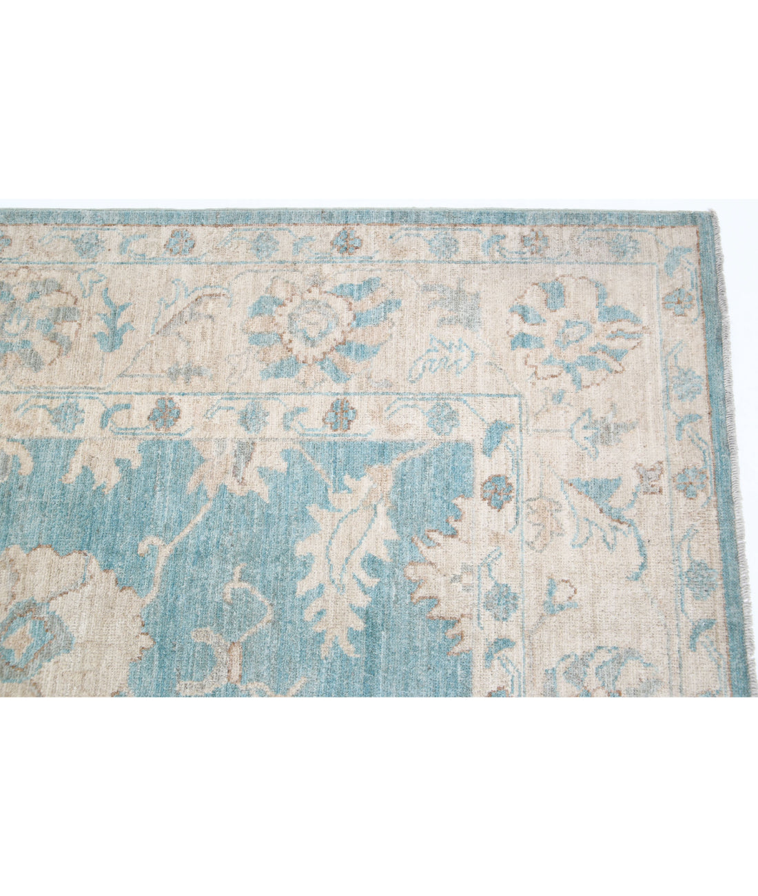 Hand Knotted Oushak Wool Rug - 7'11'' x 9'5'' 7'11'' x 9'5'' (238 X 283) / Green / Ivory