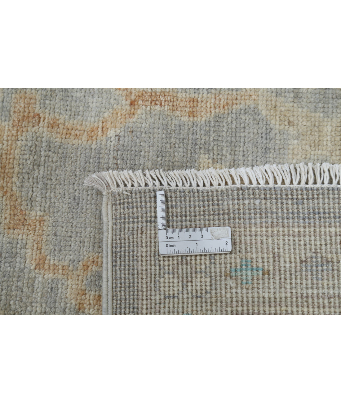 Hand Knotted Oushak Wool Rug - 8'10'' x 11'6'' 8'10'' x 11'6'' (265 X 345) / Grey / Ivory