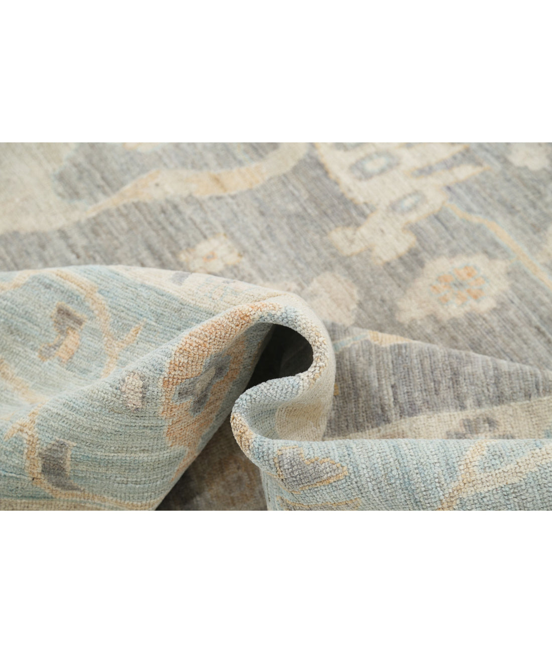 Hand Knotted Oushak Wool Rug - 9'9'' x 12'11'' 9'9'' x 12'11'' (293 X 388) / Ivory / Grey