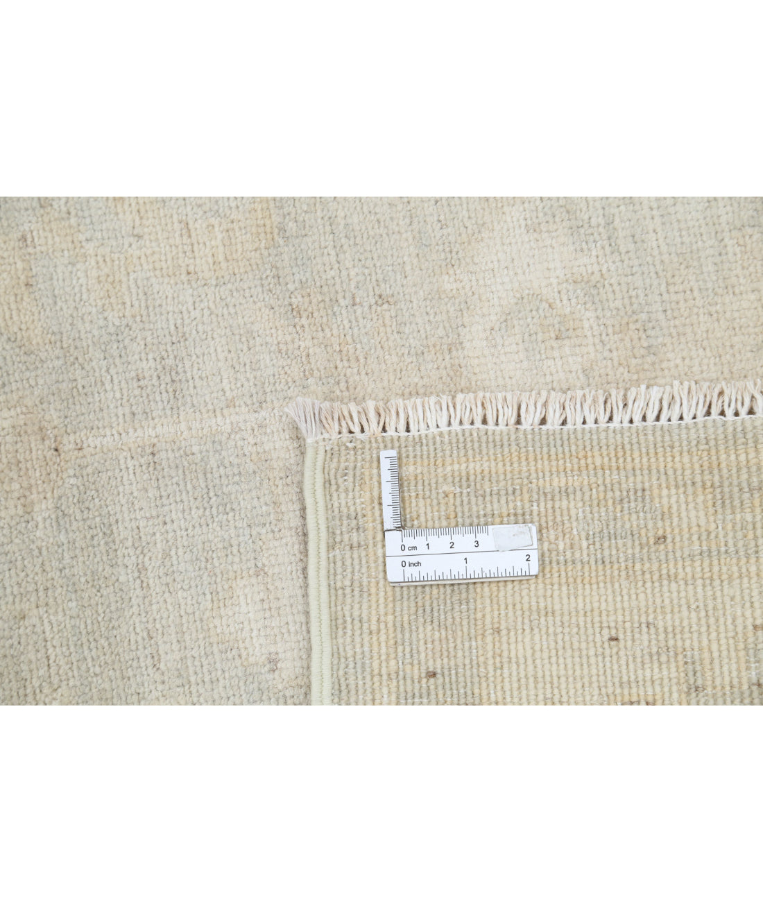 Hand Knotted Oushak Wool Rug - 8'1'' x 9'6'' 8'1'' x 9'6'' (243 X 285) / Grey / Ivory