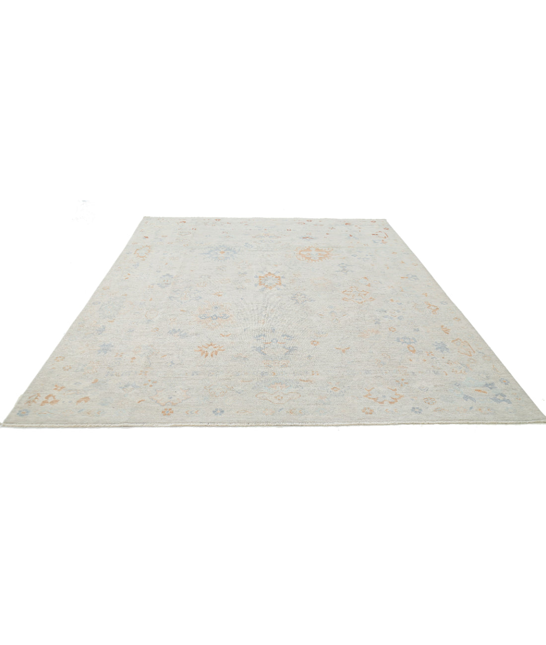 Hand Knotted Oushak Wool Rug - 8'1'' x 10'2'' 8'1'' x 10'2'' (243 X 305) / Silver / Silver
