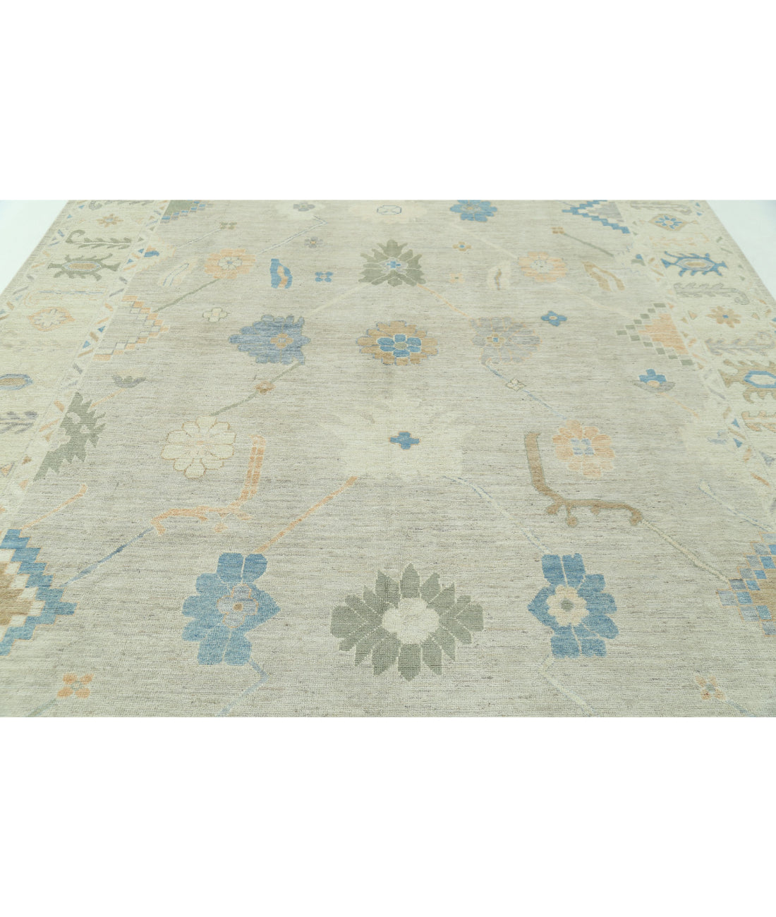 Hand Knotted Oushak Wool Rug - 9'2'' x 11'11'' 9'2'' x 11'11'' (275 X 358) / Grey / Ivory
