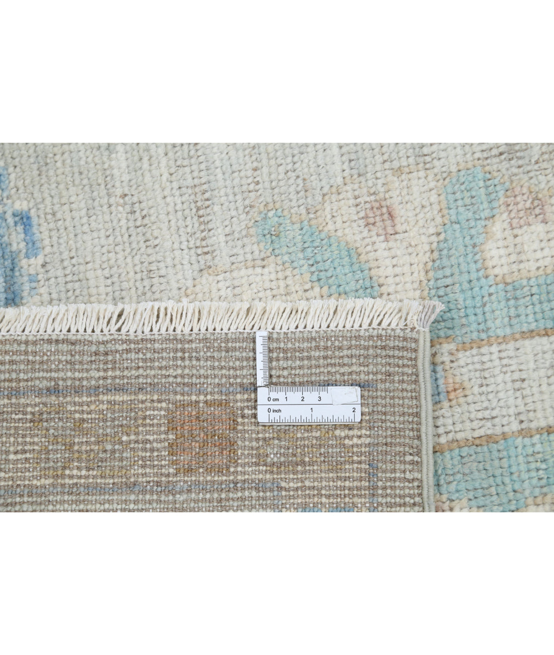 Hand Knotted Oushak Wool Rug - 7'8'' x 10'0'' 7'8'' x 10'0'' (230 X 300) / Silver / Ivory