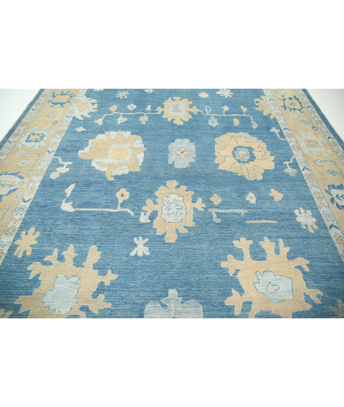 Hand Knotted Oushak Wool Rug - 9'10'' x 13'8'' 9'10'' x 13'8'' (295 X 410) / Blue / Taupe