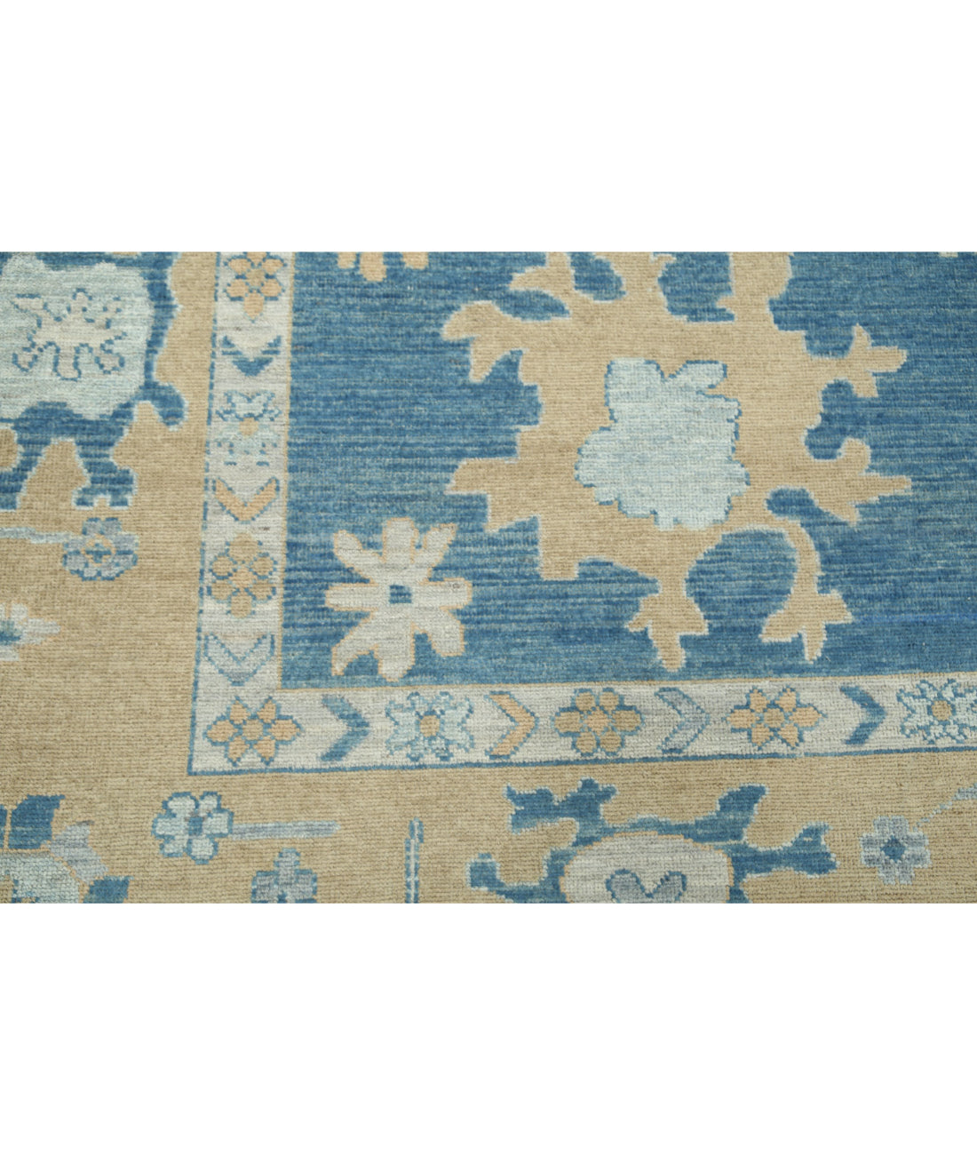 Hand Knotted Oushak Wool Rug - 9'10'' x 13'8'' 9'10'' x 13'8'' (295 X 410) / Blue / Taupe