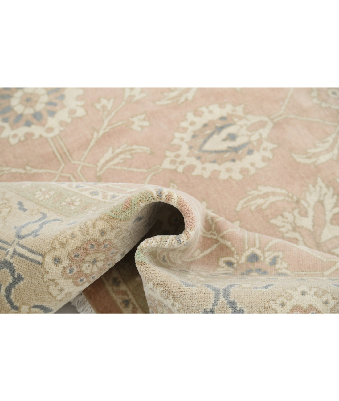 Hand Knotted Turkish Oushak Wool Rug - 6'10'' x 8'5'' 6'10'' x 8'5'' (205 X 253) / Peach / Taupe