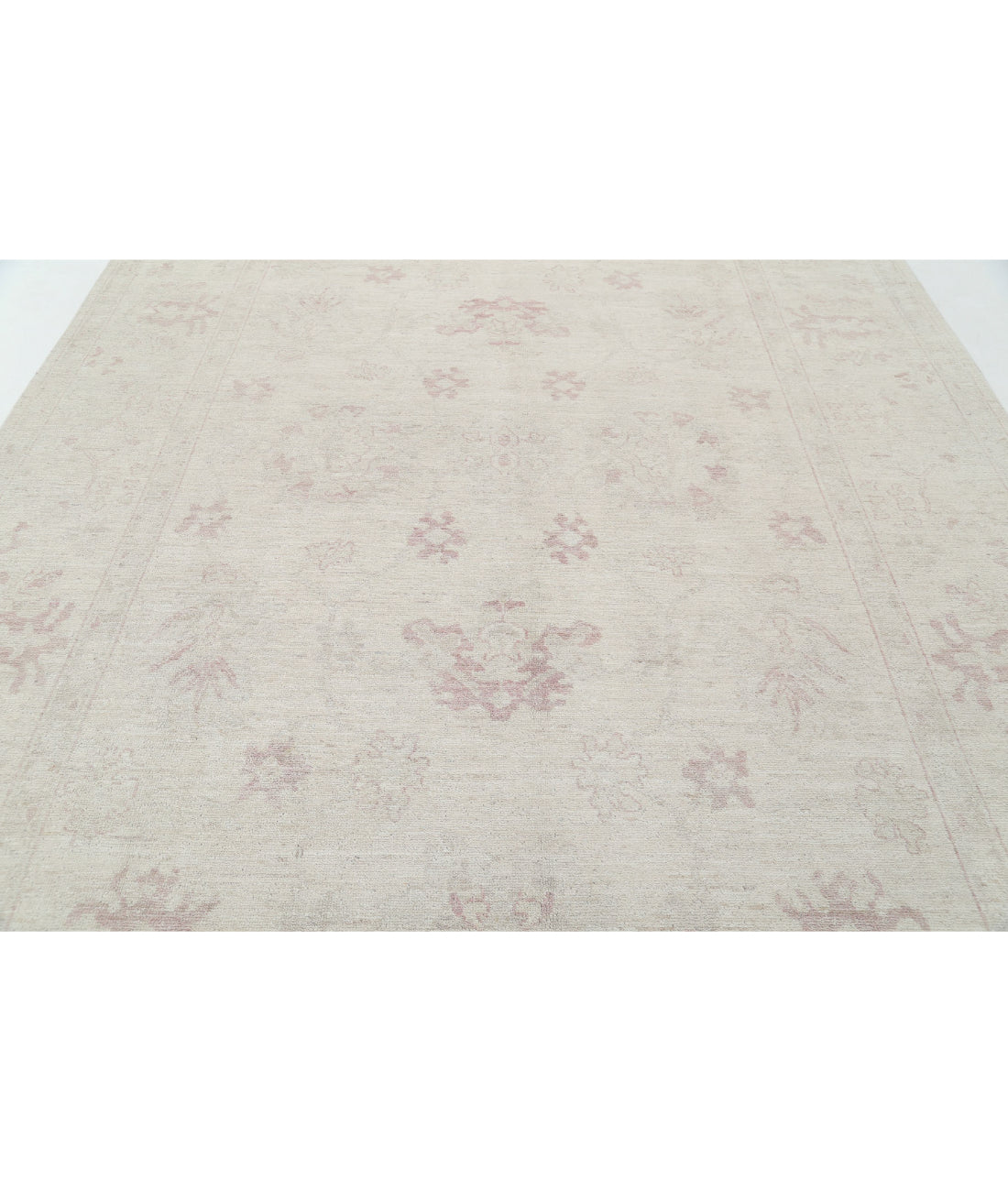 Hand Knotted Oushak Wool Rug - 8'6'' x 12'2'' 8'6'' x 12'2'' (255 X 365) / Ivory / Ivory