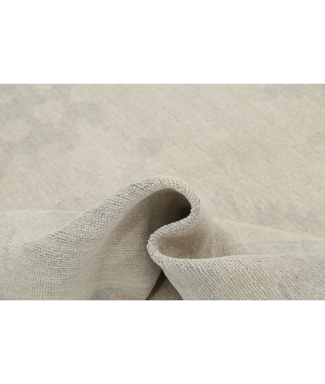 Hand Knotted Oushak Wool Rug - 10'6'' x 13'11'' 10'6'' x 13'11'' (315 X 418) / Ivory / Grey