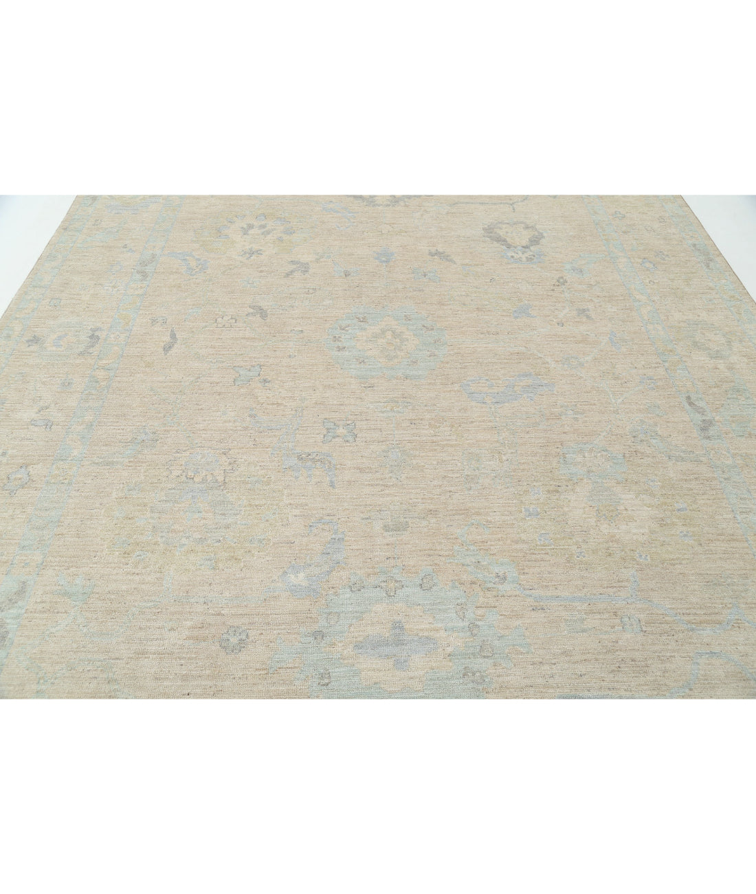 Hand Knotted Oushak Wool Rug - 9'0'' x 11'10'' 9'0'' x 11'10'' (270 X 355) / Beige / Blue
