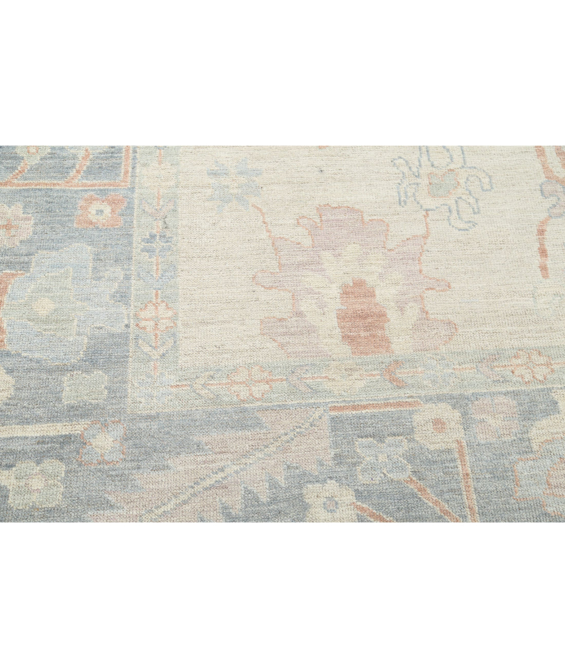 Hand Knotted Oushak Wool Rug - 9'0'' x 11'7'' 9'0'' x 11'7'' (270 X 348) / Silver / Grey
