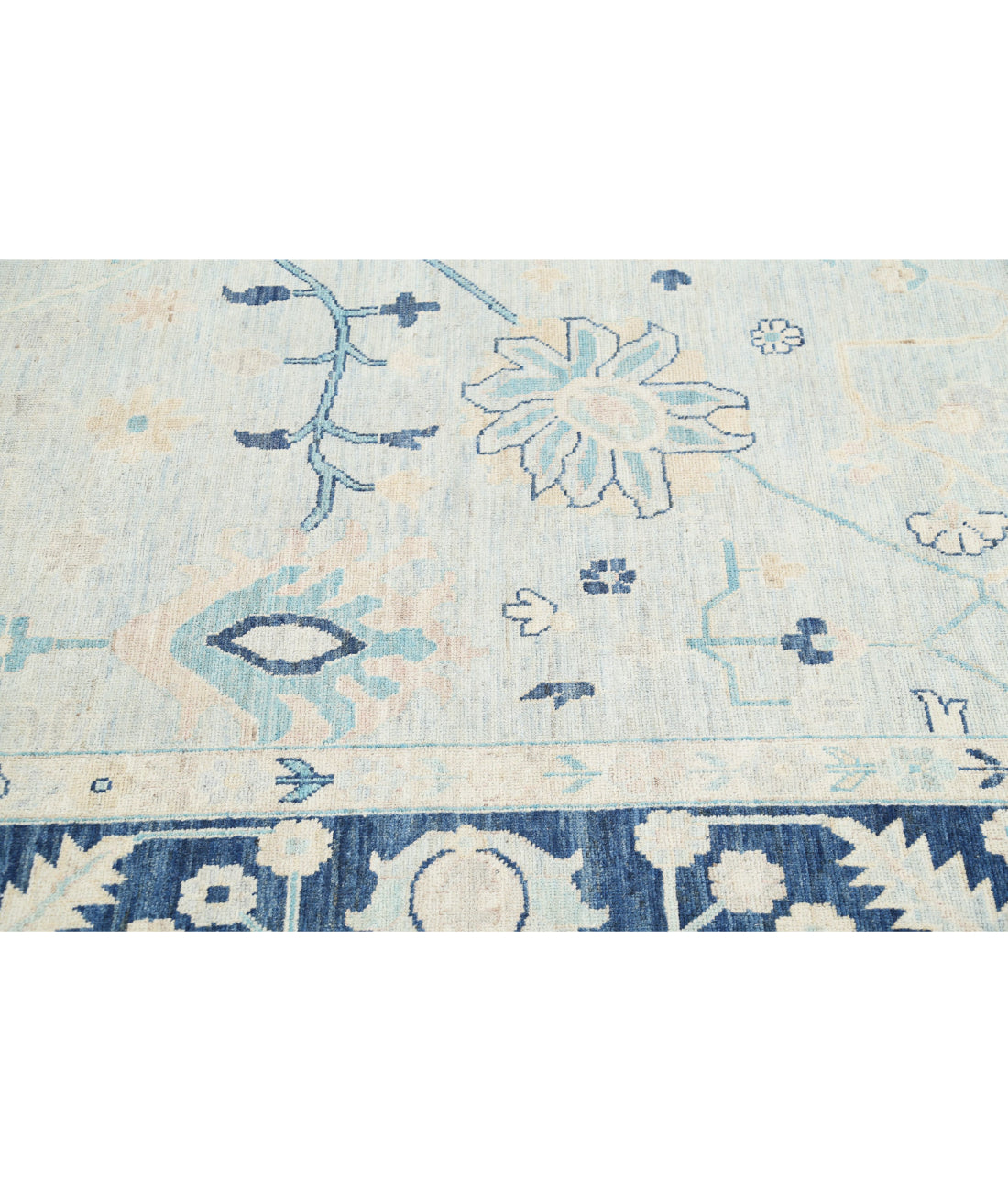 Hand Knotted Oushak Wool Rug - 8'9'' x 12'6'' 8'9'' x 12'6'' (263 X 375) / Silver / Blue