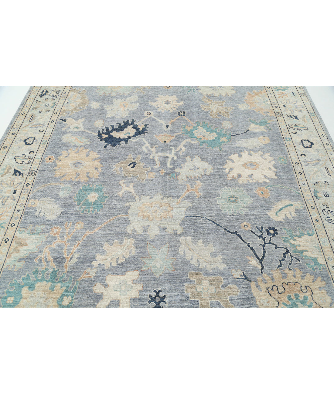Hand Knotted Oushak Wool Rug - 8'1'' x 9'9'' 8'1'' x 9'9'' (243 X 293) / Grey / Ivory