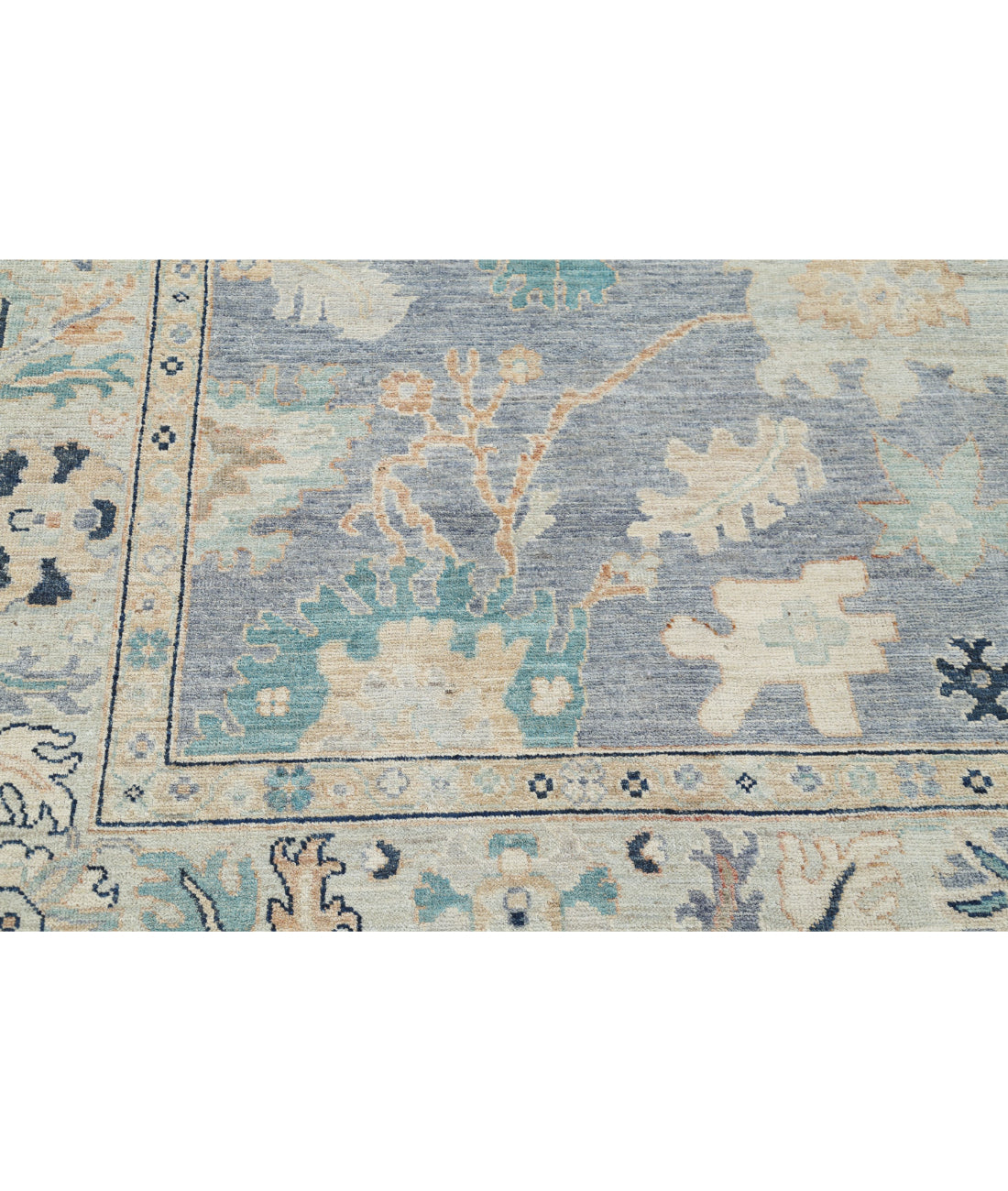 Hand Knotted Oushak Wool Rug - 8'1'' x 9'9'' 8'1'' x 9'9'' (243 X 293) / Grey / Ivory