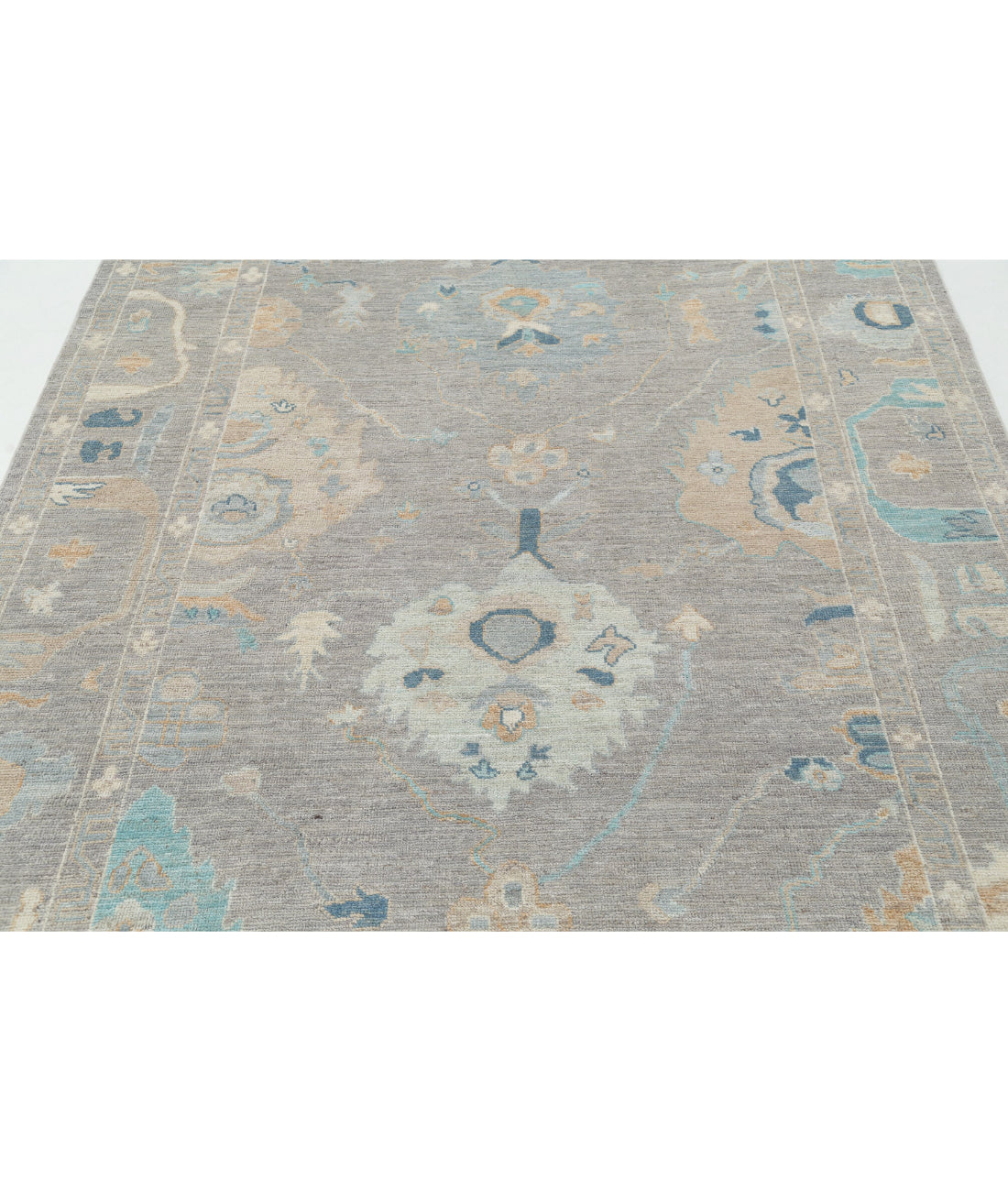 Hand Knotted Oushak Wool Rug - 5'11'' x 8'1'' 5'11'' x 8'1'' (178 X 243) / Brown / Grey