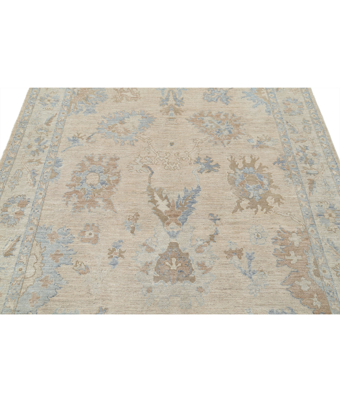 Hand Knotted Oushak Wool Rug - 5'9'' x 8'9'' 5'9'' x 8'9'' (173 X 263) / Taupe / Beige