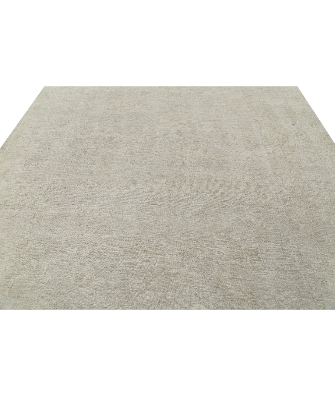 Hand Knotted Oushak Wool Rug - 8'8'' x 11'10'' 8'8'' x 11'10'' (260 X 355) / Ivory / Taupe