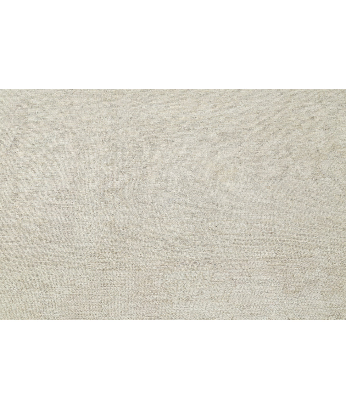 Hand Knotted Oushak Wool Rug - 8'8'' x 11'10'' 8'8'' x 11'10'' (260 X 355) / Ivory / Taupe