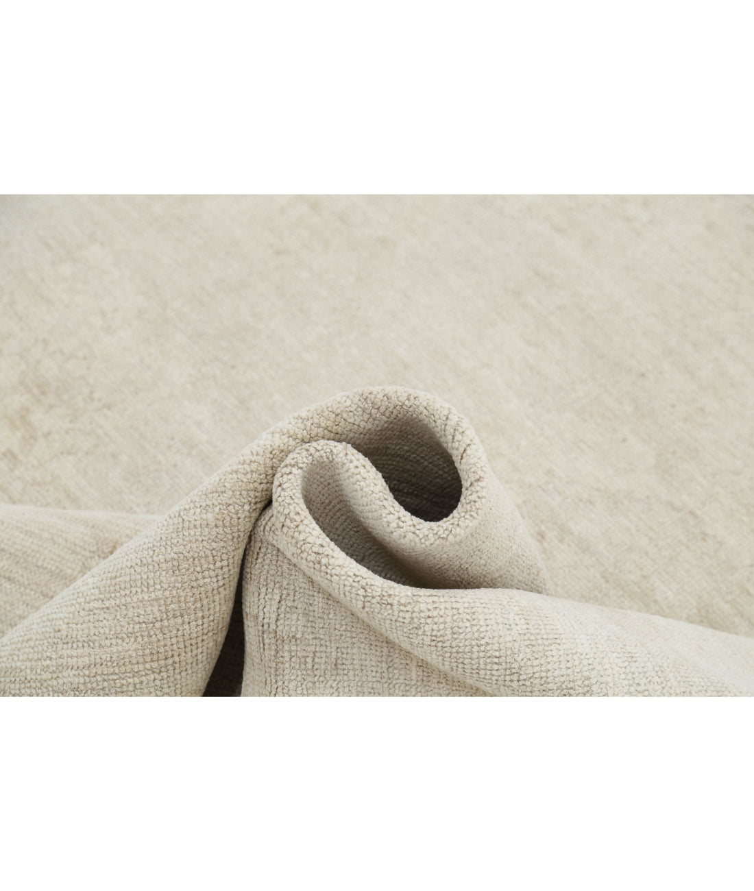 Hand Knotted Oushak Wool Rug - 8'8'' x 11'10'' 8'8'' x 11'10'' (260 X 355) / Ivory / Taupe