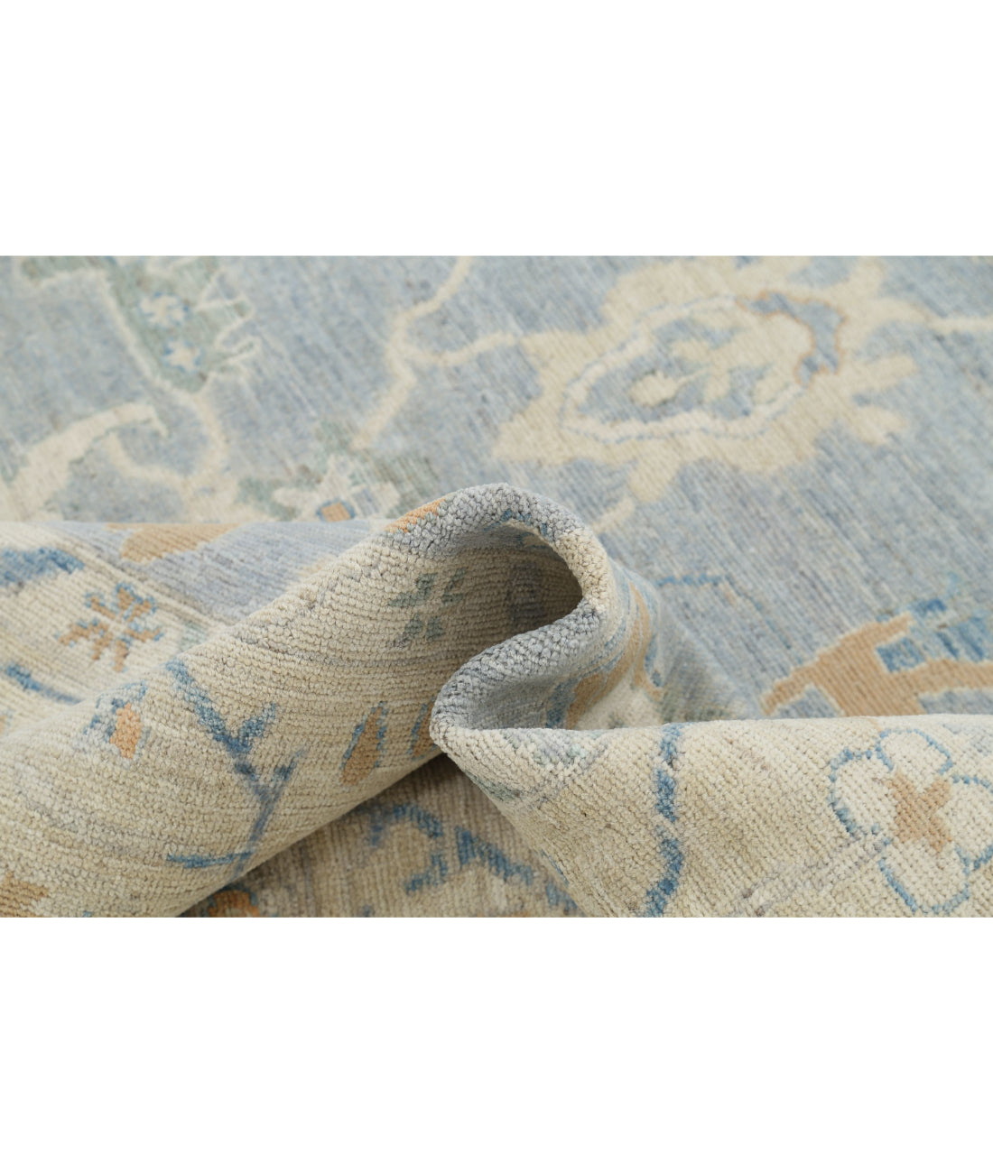 Hand Knotted Oushak Wool Rug - 8'1'' x 9'11'' 8'1'' x 9'11'' (243 X 298) / Blue / Beige