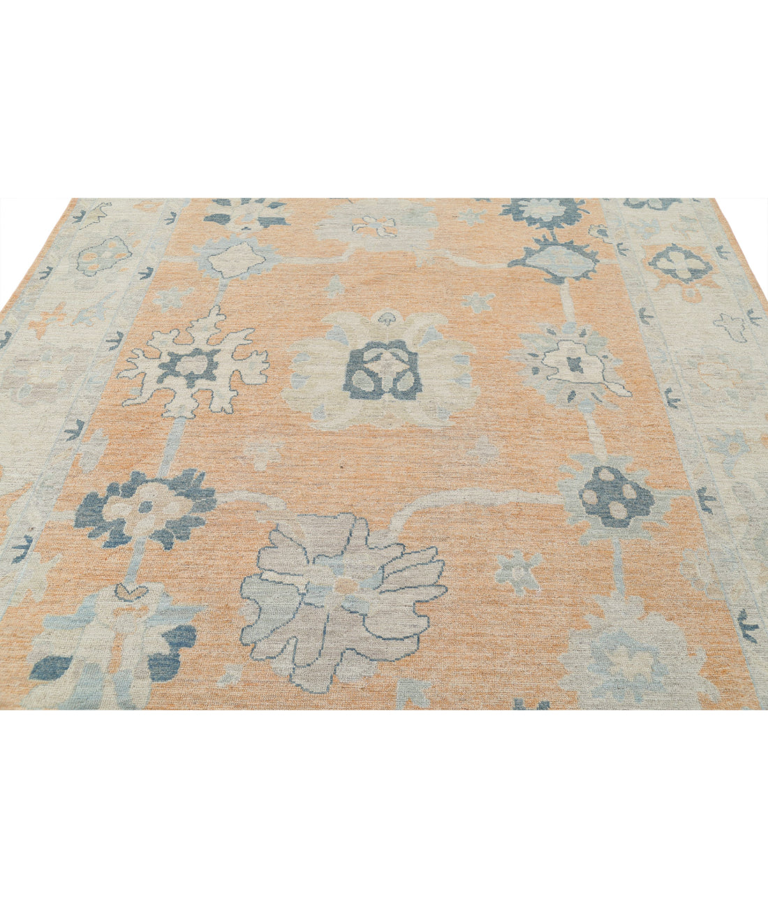 Hand Knotted Oushak Wool Rug - 8'0'' x 9'10'' 8'0'' x 9'10'' (240 X 295) / Peach / Ivory