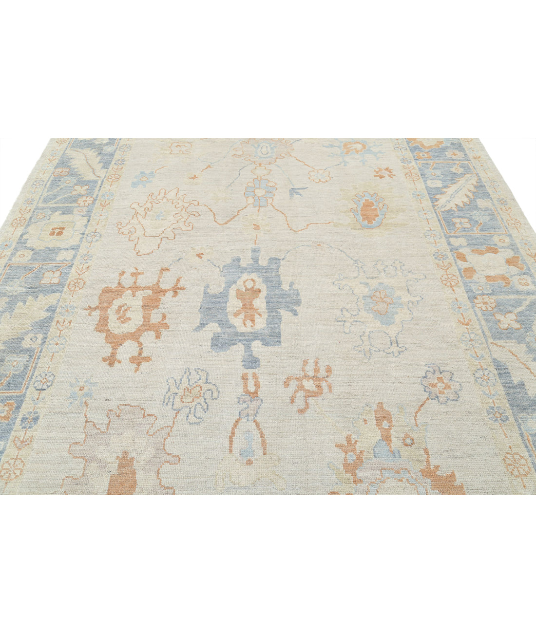 Hand Knotted Oushak Wool Rug - 7'10'' x 10'0'' 7'10'' x 10'0'' (235 X 300) / Ivory / Grey