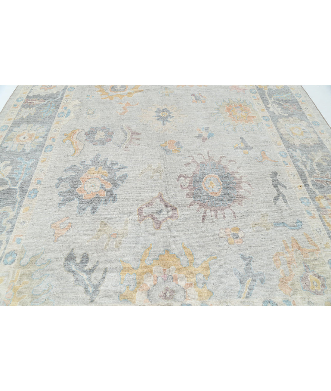 Hand Knotted Oushak Wool Rug - 9'0'' x 12'1'' 9'0'' x 12'1'' (270 X 363) / Blue / Grey