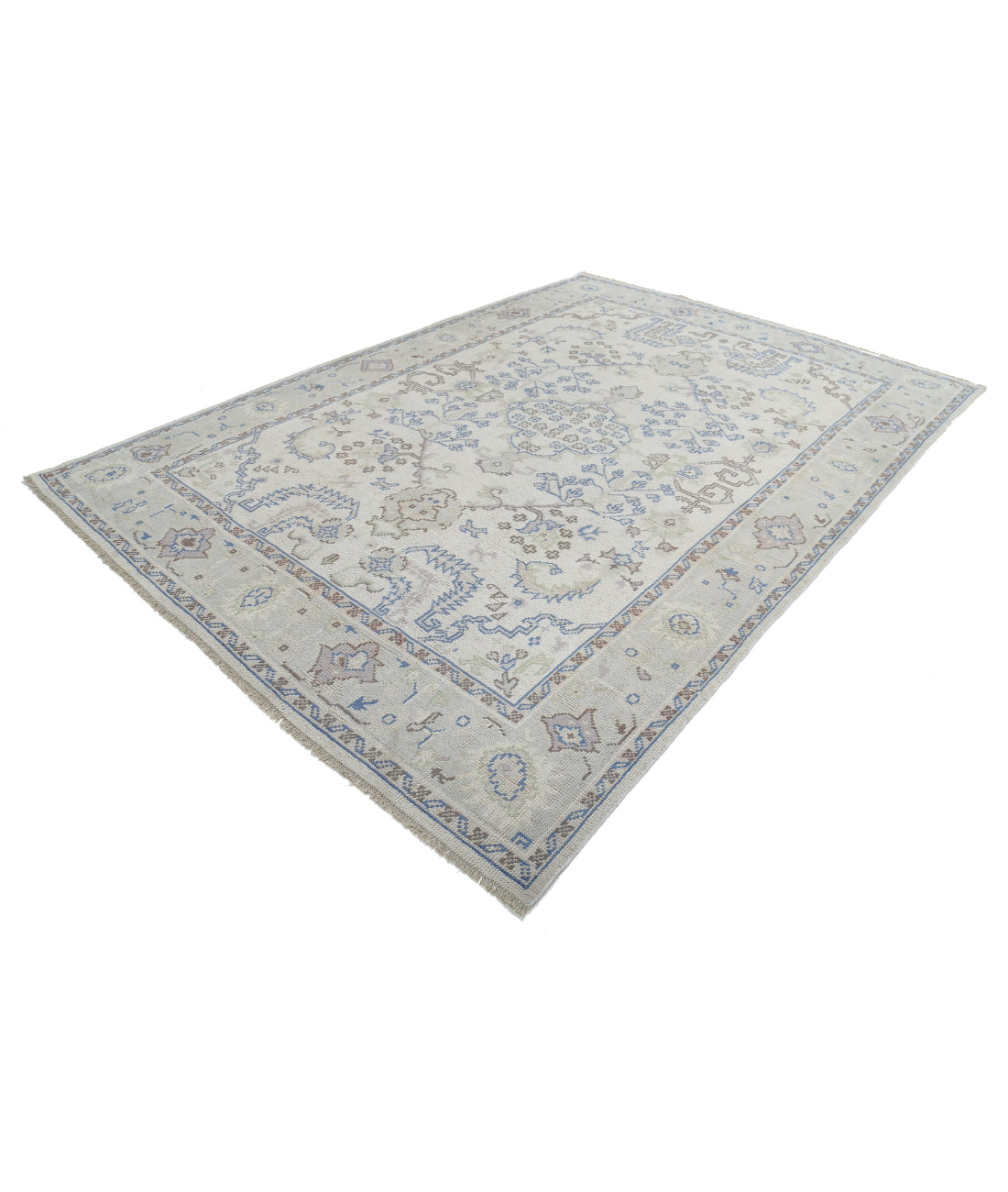 Hand Knotted Vintage Turkish Oushak Wool Rug - 8'1'' x 11'3'' 8'1'' x 11'3'' (243 X 338) / Ivory / Grey
