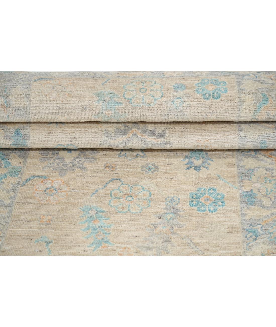 Hand Knotted Oushak Wool Rug - 3'0'' x 9'7'' 3' 0" X 9' 7" (91 X 292) / Taupe / Grey