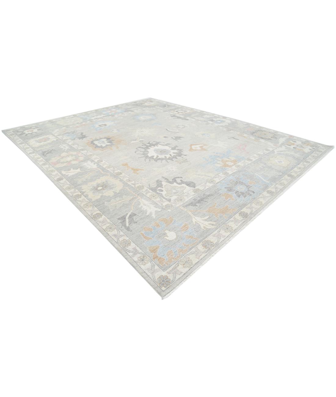 Hand Knotted Oushak Wool Rug - 12'0'' x 14'8'' 12' 0" X 14' 8" (366 X 447) / Grey / Ivory