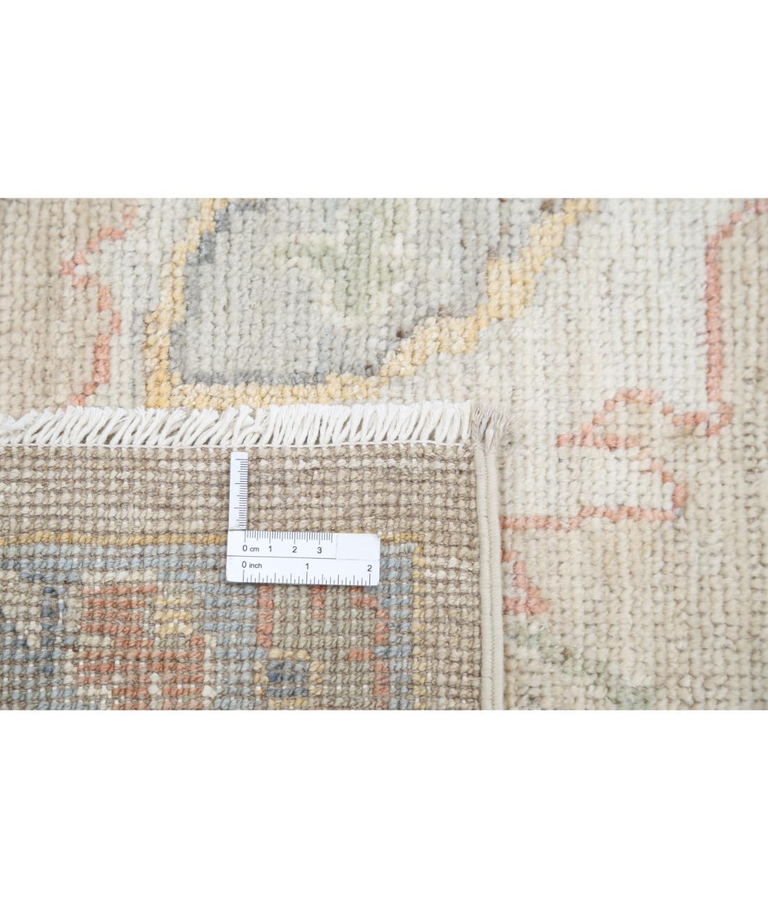 Hand Knotted Oushak Wool Rug - 9'2'' x 12'2'' 9' 2" X 12' 2" (279 X 371) / Taupe / Ivory