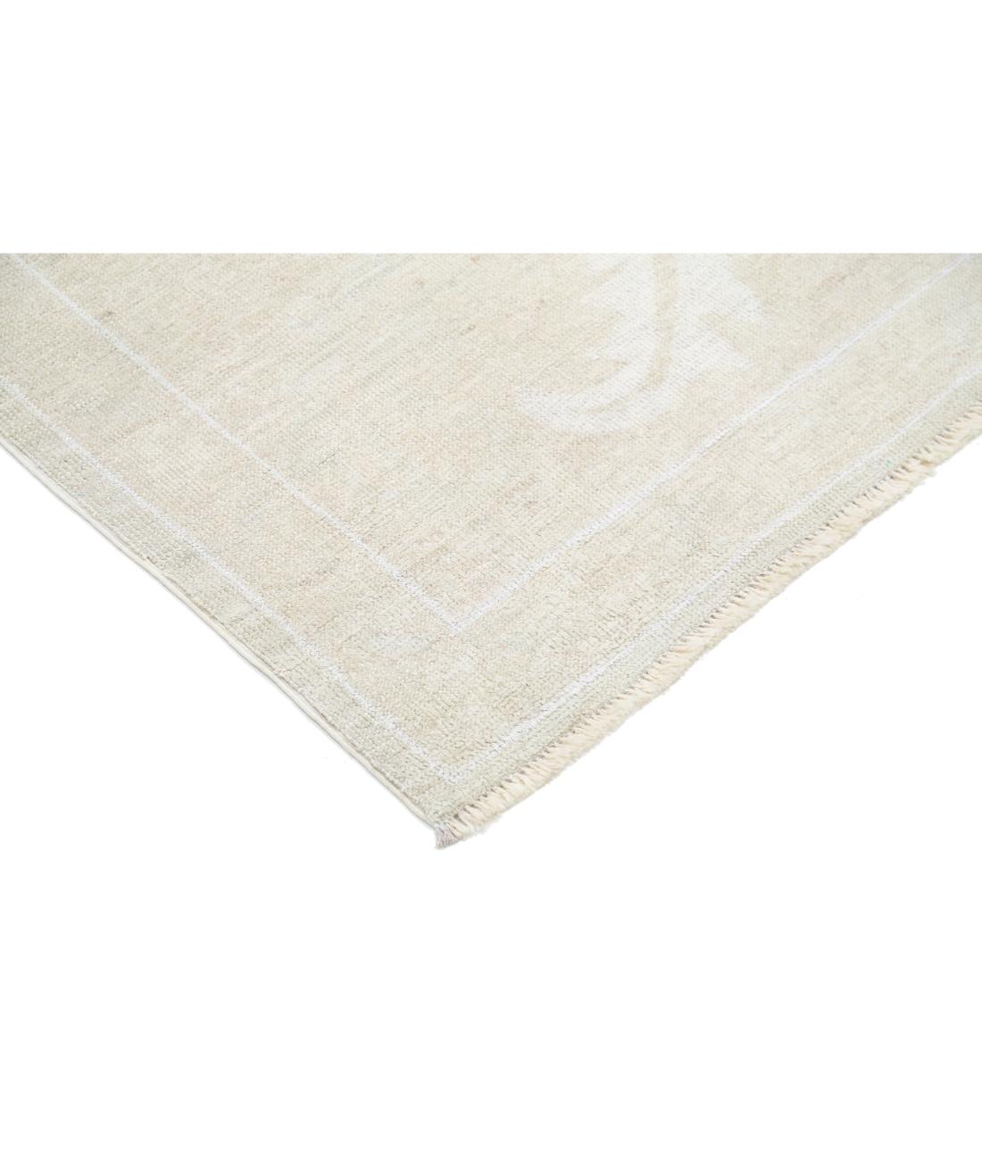 Hand Knotted Oushak Wool Rug - 10'2'' x 13'8'' 10' 2" X 13' 8" (310 X 417) / Taupe / Ivory