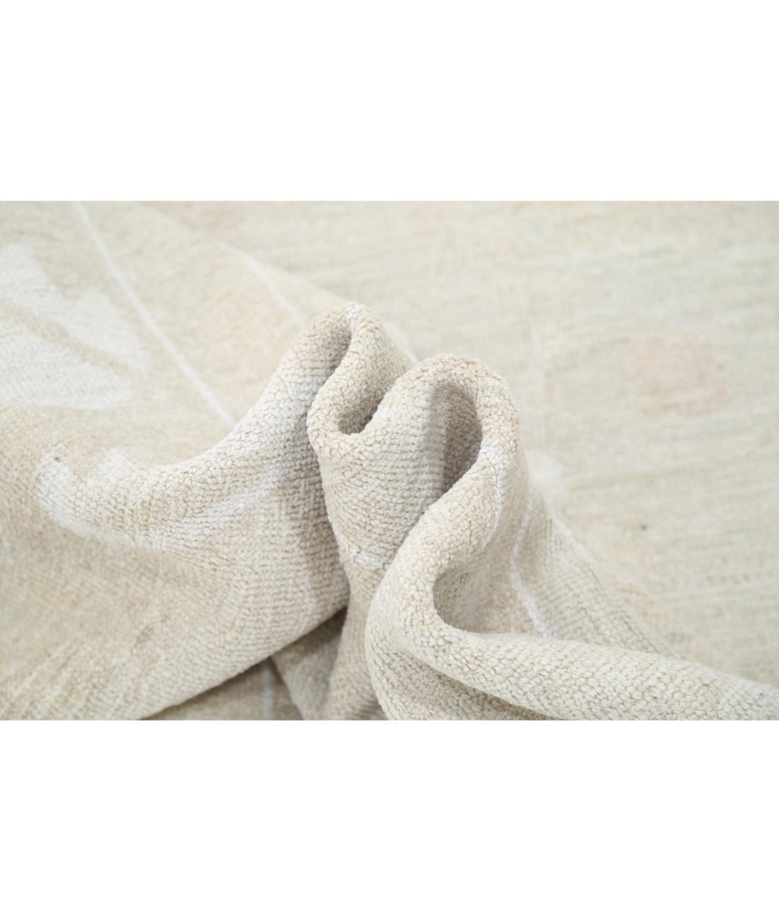 Hand Knotted Oushak Wool Rug - 10'2'' x 13'8'' 10' 2" X 13' 8" (310 X 417) / Taupe / Ivory