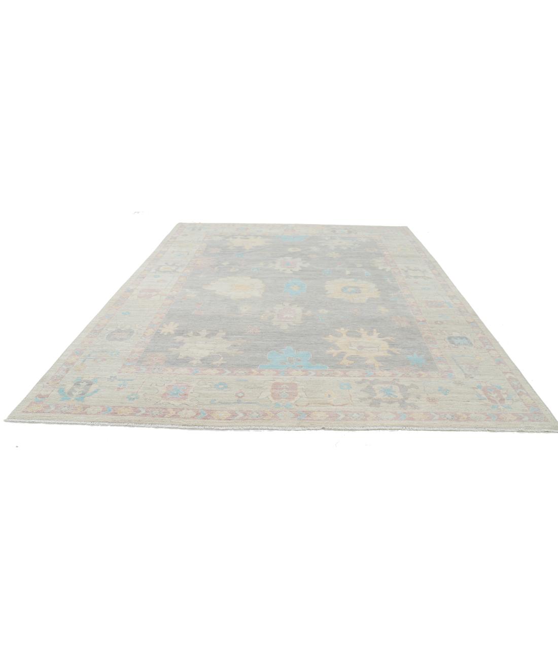 Hand Knotted Oushak Wool Rug - 9'5'' x 12'2'' 9' 5" X 12' 2" (287 X 371) / Grey / Ivory