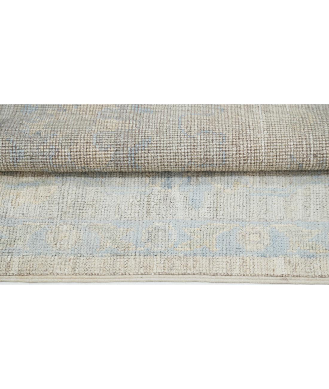 Hand Knotted Oushak Wool Rug - 6'8'' x 8'3'' 6' 8" X 8' 3" (203 X 251) / Taupe / Silver