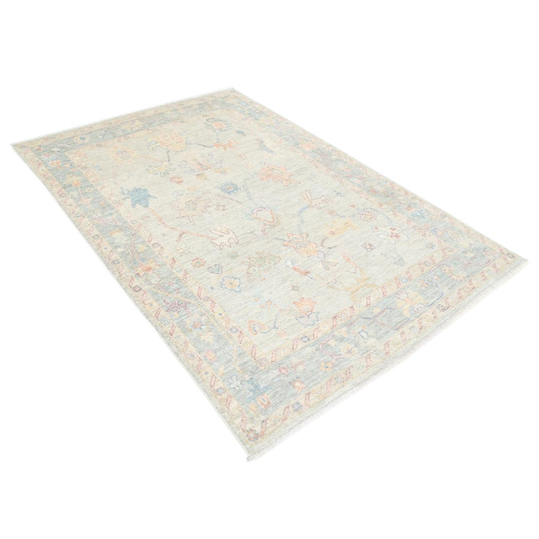 Hand Knotted Oushak Wool Rug - 4'11'' x 7'3''