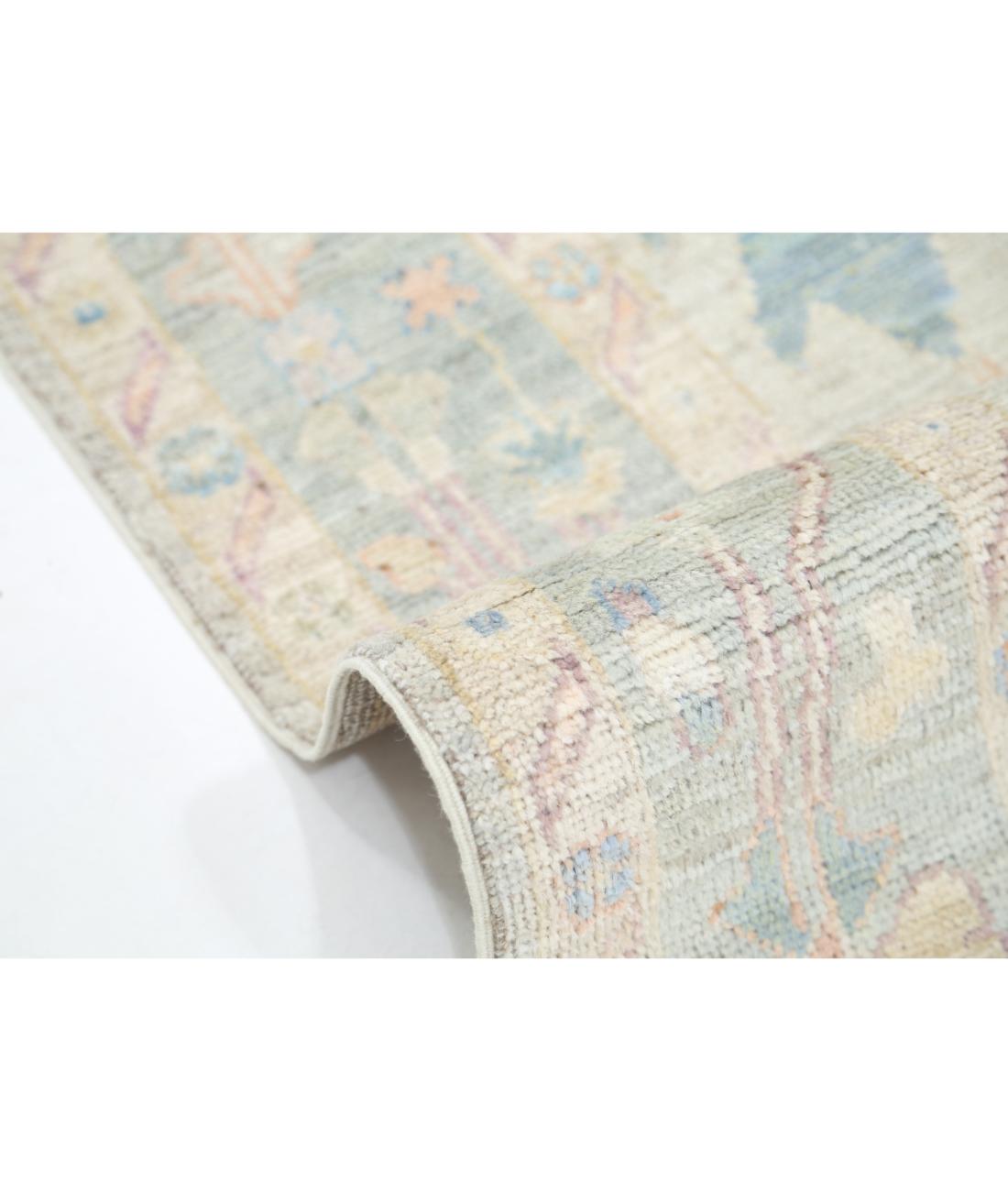 Hand Knotted Oushak Wool Rug - 4'11'' x 7'3'' 4' 11" X 7' 3" (150 X 221) / Silver / Green